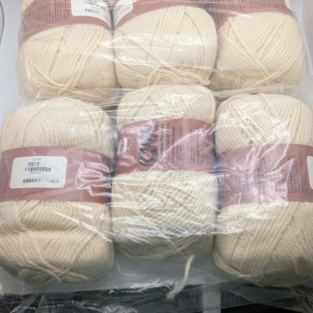 COLUMBIA MINERVA Performer Yarn 6 Skeins 3973 Fisherman Cream Acrylic Blend NOS